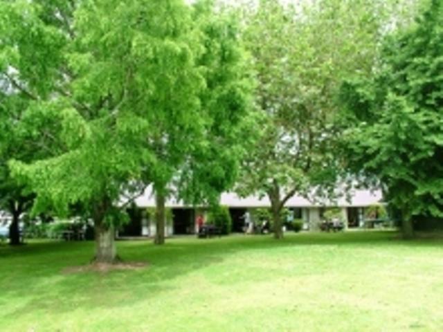 Awatea Park Motel Palmerston North Exterior photo